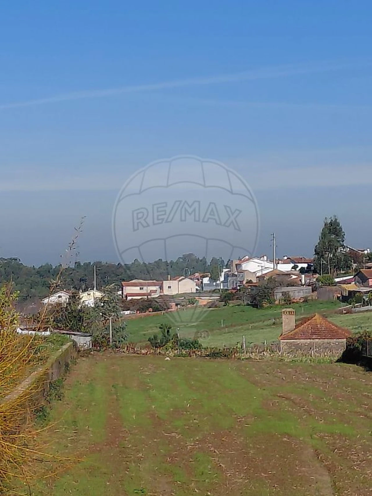 Terreno para Venda em Salreu Foto 3