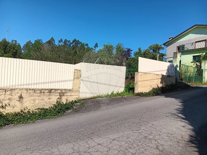 Terreno para Venda em Vila de Cucujães Foto 4