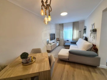 Apartamento T2 para Venda em Agualva e Mira-Sintra