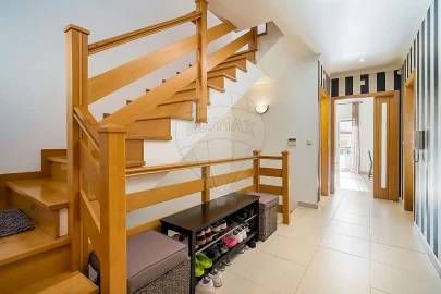 Moradia T3 para Venda em Abrigada e Cabanas de Torres