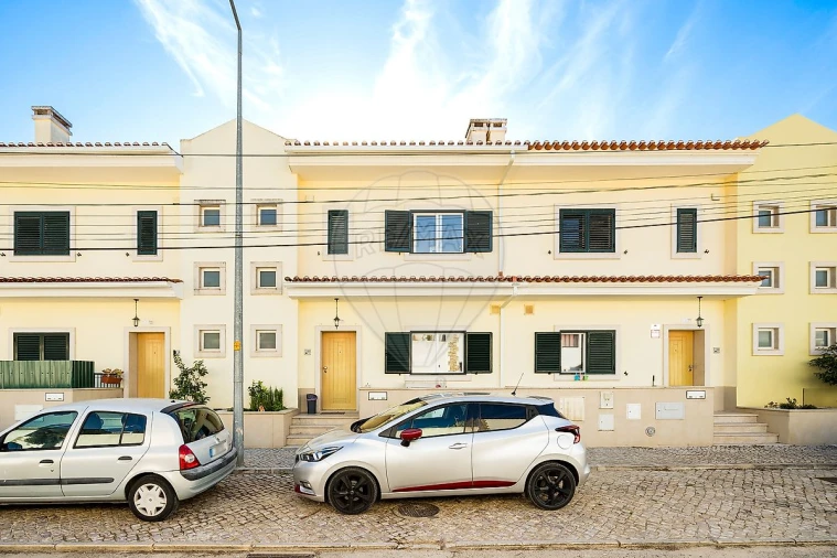 Moradia T3 para Venda em Abrigada e Cabanas de Torres Foto 5