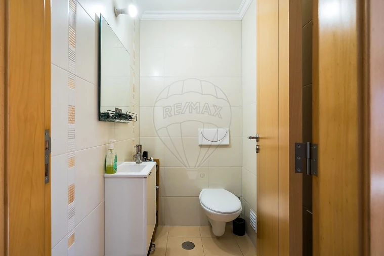 Moradia T3 para Venda em Abrigada e Cabanas de Torres Foto 21