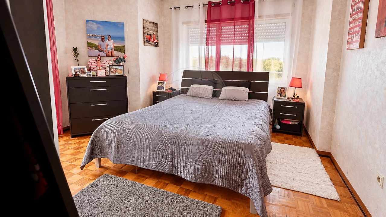 Apartamento T3 para Venda em Carregado e Cadafais Foto 8