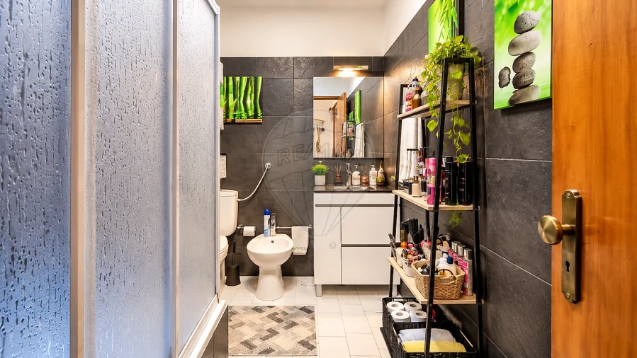 Apartamento T3 para Venda em Carregado e Cadafais Foto 11
