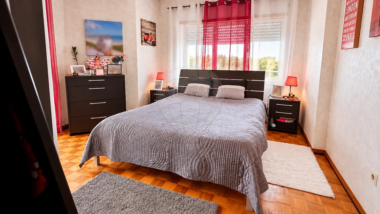Apartamento T3 para Venda em Carregado e Cadafais Foto 3