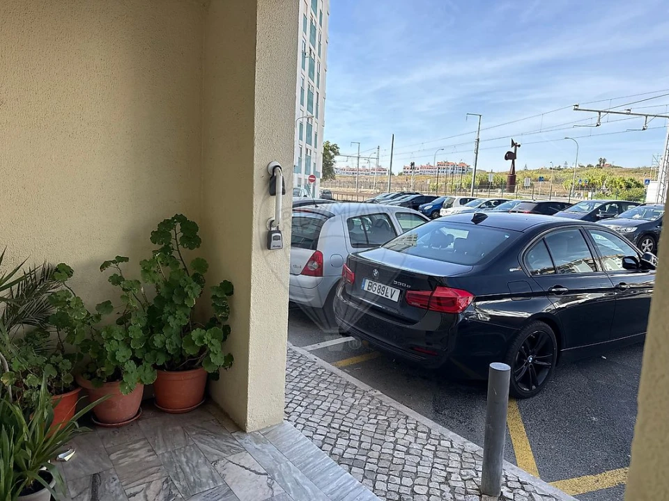 Apartamento T1 para Venda em Oeiras e São Julião da Barra, Paço de Arcos e Caxias Foto 10