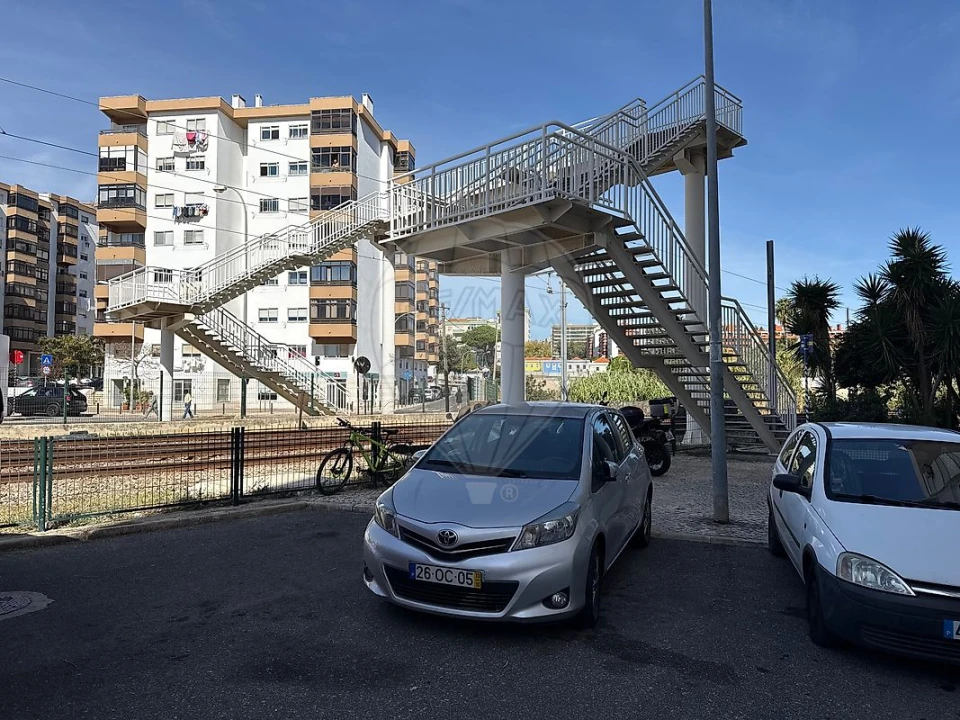 Apartamento T1 para Venda em Oeiras e São Julião da Barra, Paço de Arcos e Caxias Foto 12