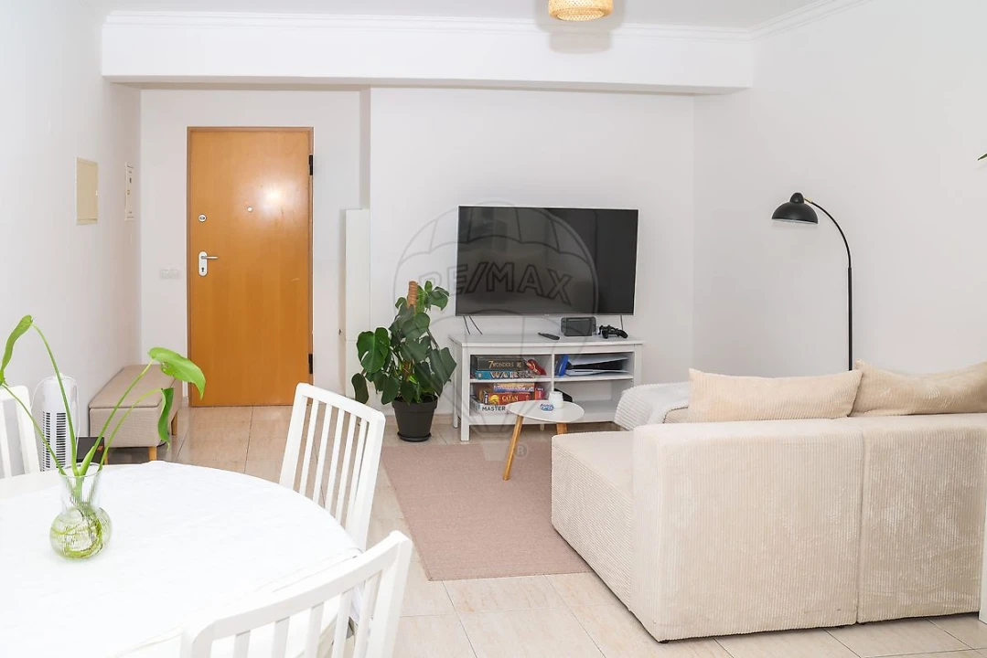 Apartamento T1 para Venda em Azambuja Foto 32