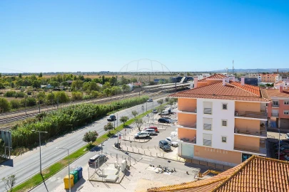 Apartamento T1 para Venda em Azambuja