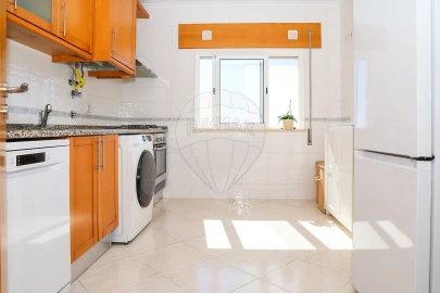 Apartamento T1 para Venda em Azambuja