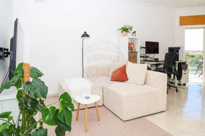 Apartamento T1 para Venda em Azambuja