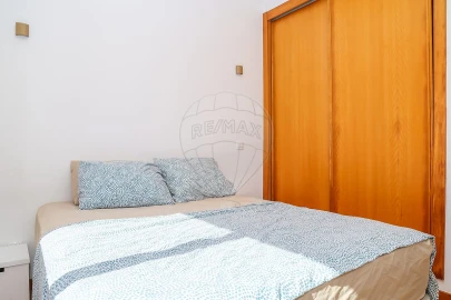 Apartamento T1 para Venda em Azambuja