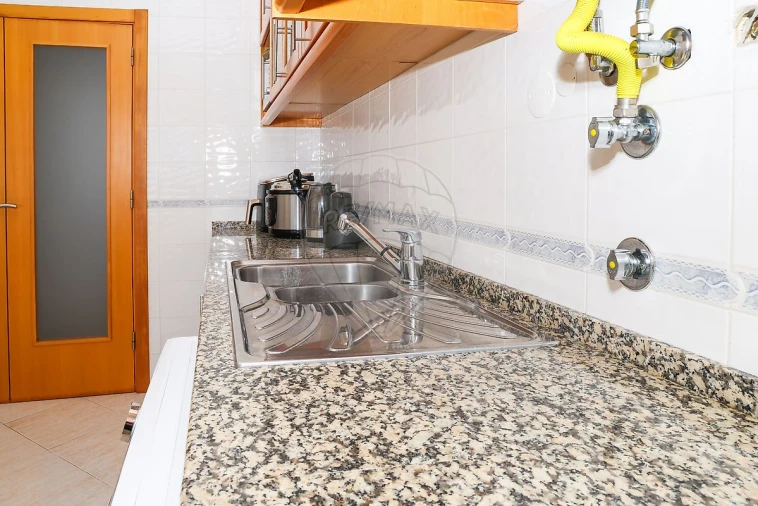 Apartamento T1 para Venda em Azambuja Foto 25