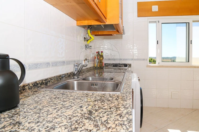 Apartamento T1 para Venda em Azambuja Foto 24