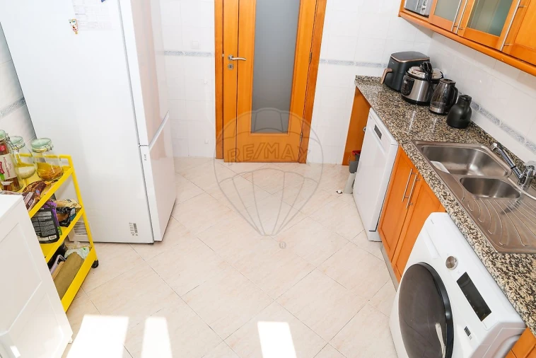 Apartamento T1 para Venda em Azambuja Foto 22