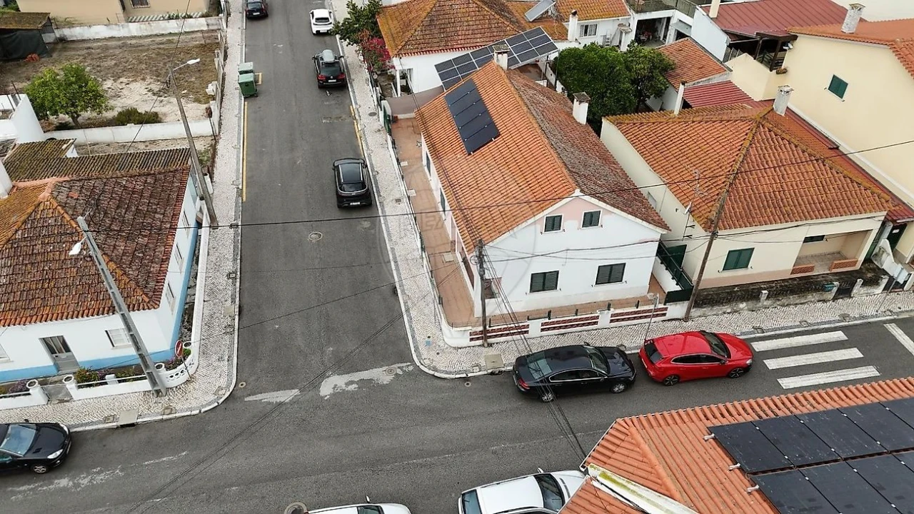 Moradia T2 para Venda em Samora Correia Foto 3