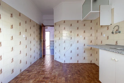 Apartamento T2 para Venda em Mina de Água