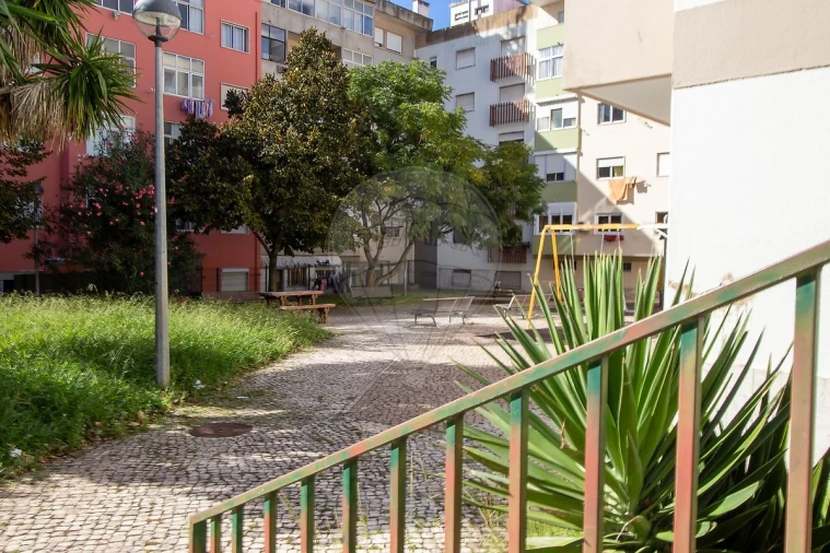 Apartamento T2 para Venda em Mina de Água Foto 25
