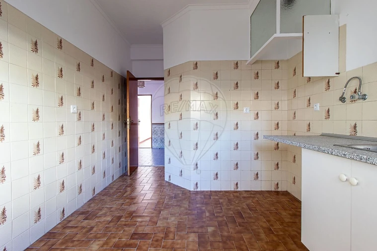 Apartamento T2 para Venda em Mina de Água Foto 19