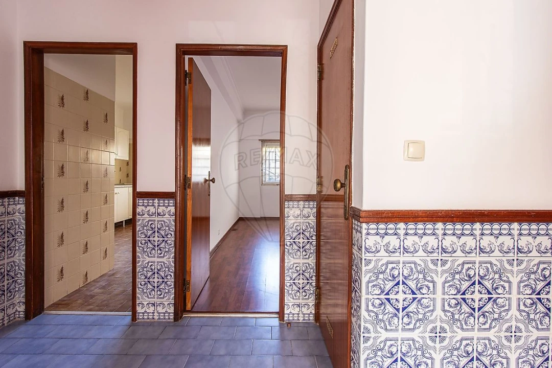 Apartamento T2 para Venda em Mina de Água Foto 12