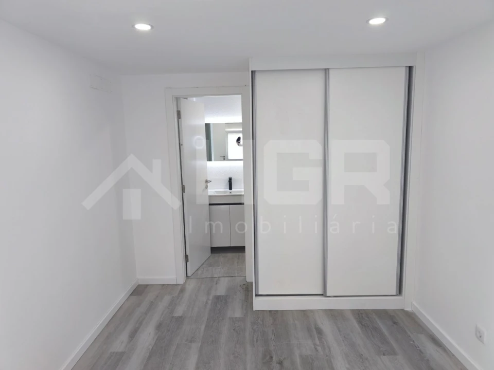 Moradia T2 para Venda em Baixa da Banheira e Vale da Amoreira Foto 16