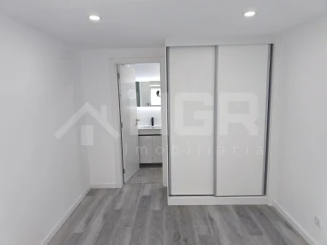 Moradia T2 para Venda em Baixa da Banheira e Vale da Amoreira