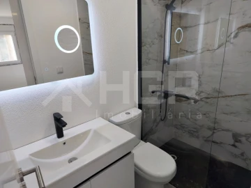 Moradia T2 para Venda em Baixa da Banheira e Vale da Amoreira