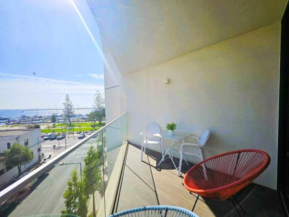 Apartamento T2 para Venda em Olhão Foto 3