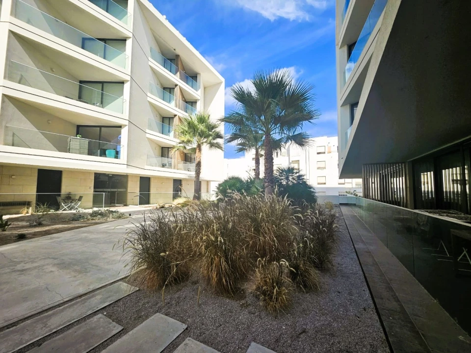 Apartamento T2 para Venda em Olhão Foto 29