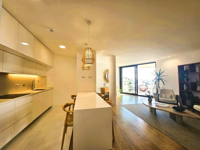 Apartamento T2 para Venda em Olhão Foto 9
