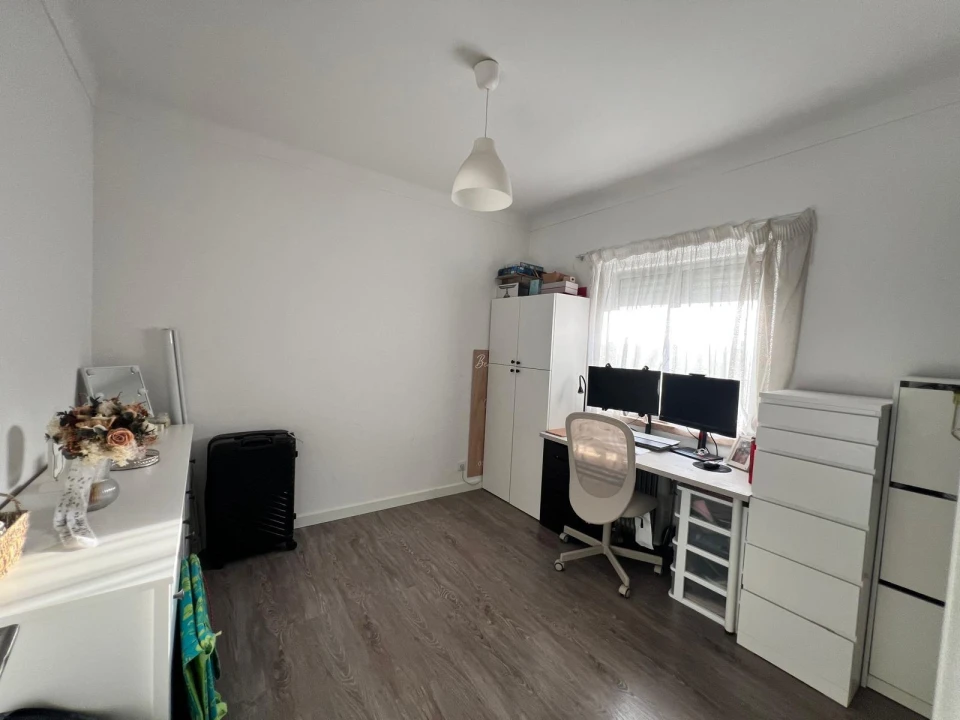 Apartamento T2 para Venda em Laranjeiro e Feijó Foto 16