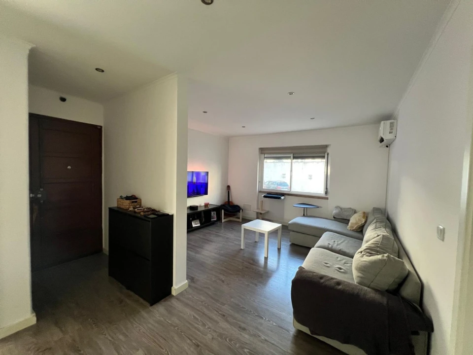 Apartamento T2 para Venda em Laranjeiro e Feijó Foto 9