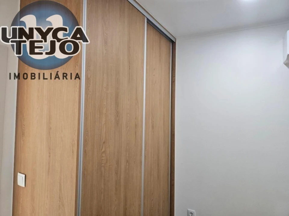 Apartamento T2 para Venda em Baixa da Banheira e Vale da Amoreira Foto 29