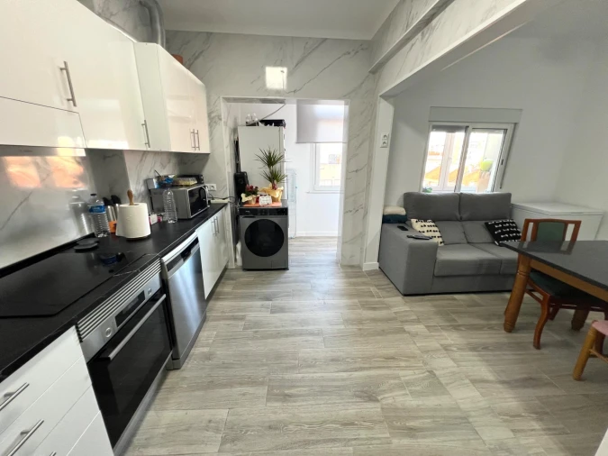 Apartamento T2 para Venda em Seixal, Arrentela e Aldeia de Paio Pires Foto 6