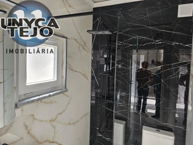 Apartamento T2 para Venda em Baixa da Banheira e Vale da Amoreira Foto 24