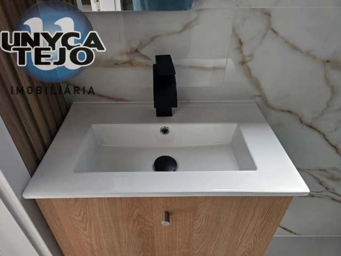 Apartamento T2 para Venda em Baixa da Banheira e Vale da Amoreira Foto 25