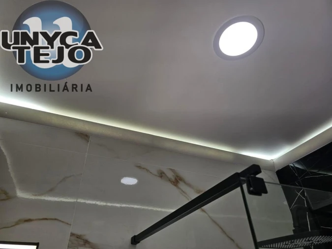 Apartamento T2 para Venda em Baixa da Banheira e Vale da Amoreira Foto 27