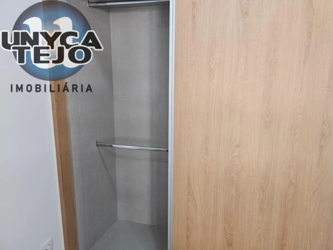 Apartamento T2 para Venda em Baixa da Banheira e Vale da Amoreira Foto 28