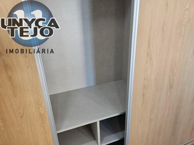 Apartamento T2 para Venda em Baixa da Banheira e Vale da Amoreira Foto 29
