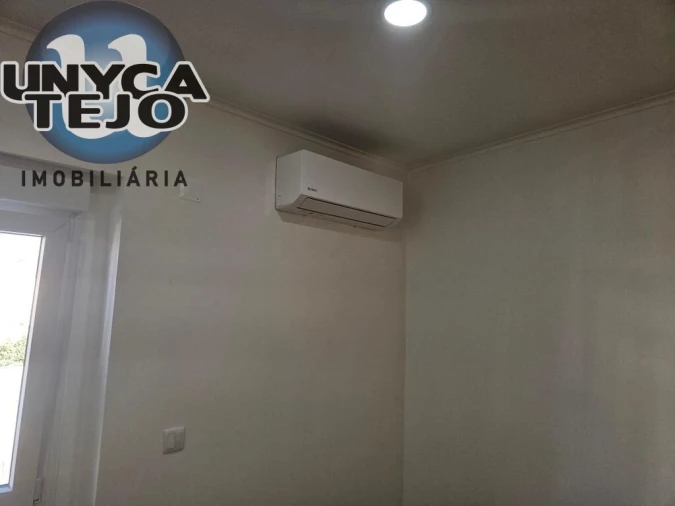Apartamento T2 para Venda em Baixa da Banheira e Vale da Amoreira Foto 30