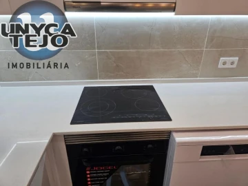 Apartamento T3 para Venda em Baixa da Banheira e Vale da Amoreira