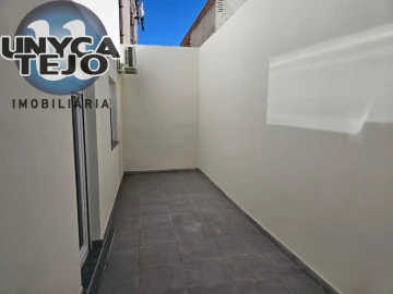 Apartamento T3 para Venda em Baixa da Banheira e Vale da Amoreira