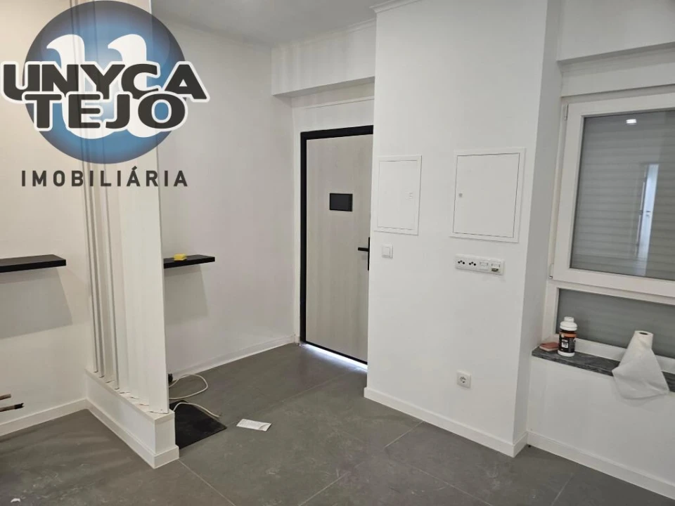 Apartamento T3 para Venda em Baixa da Banheira e Vale da Amoreira Foto 13