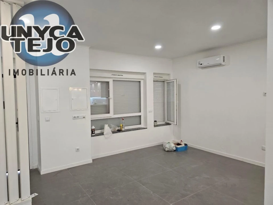 Apartamento T3 para Venda em Baixa da Banheira e Vale da Amoreira Foto 26