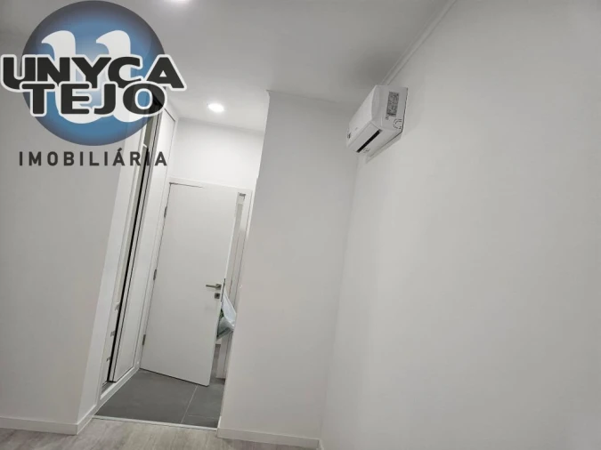 Apartamento T3 para Venda em Baixa da Banheira e Vale da Amoreira Foto 17