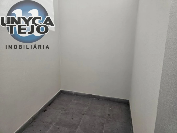 Apartamento T3 para Venda em Baixa da Banheira e Vale da Amoreira Foto 29