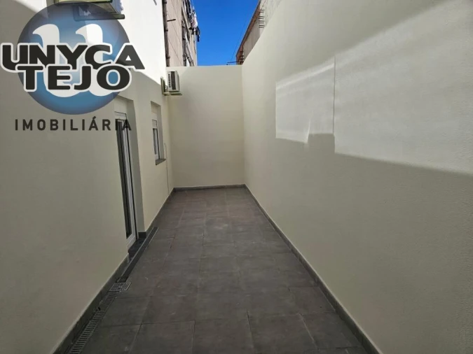 Apartamento T3 para Venda em Baixa da Banheira e Vale da Amoreira Foto 30