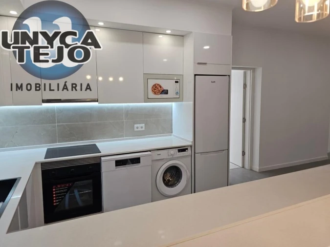 Apartamento T3 para Venda em Baixa da Banheira e Vale da Amoreira Foto 7