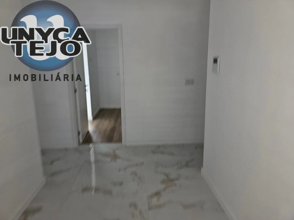 Apartamento T3 para Venda em Baixa da Banheira e Vale da Amoreira Foto 13