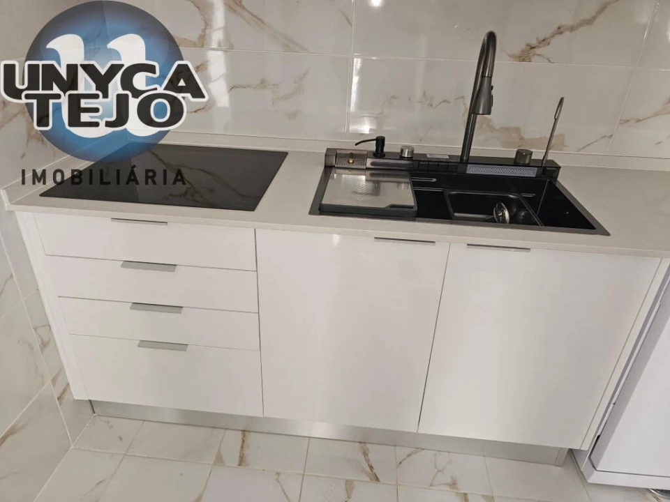 Apartamento T3 para Venda em Baixa da Banheira e Vale da Amoreira Foto 7